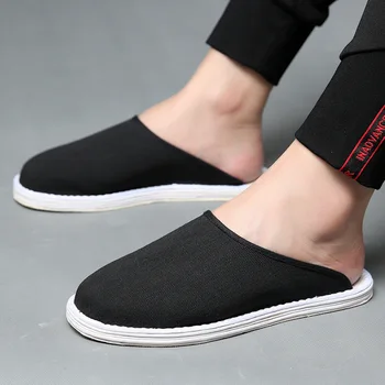 Обувки Мъжки чехли 2023 Нова мека подметка китайска ръчно изработена дишаща дезодорация Свободно време комфорт кърпа обувки мъж Сапатос Hombre